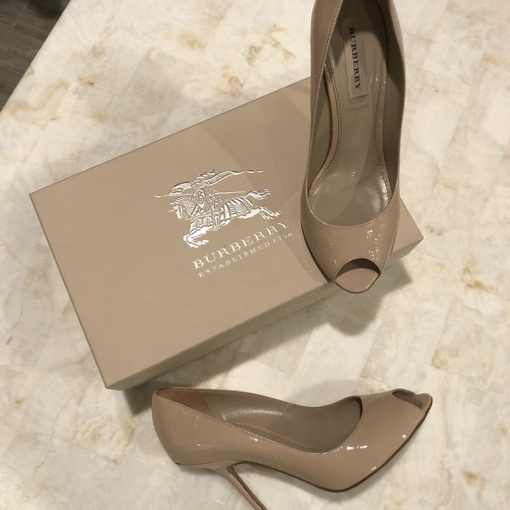 BURBERRY PEEP TOE HEEL